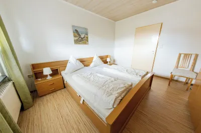 "Küstenperle" - your retreat at the Deichkieker guesthouse - pets allowed Hotels in der Nähe von Meerwasser-Hallenwellenbad