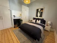 Olinda Cottage - Close to CBD with city views