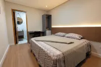 Hostel Village GRU Hotels in 