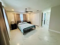 Charming  Two bedroom house near Beaches and Tampa Bay attractions.