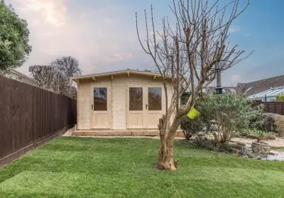 Seaford Retreat with Free Parking by My Getaways Hotels near Seven Sisters Cliffs