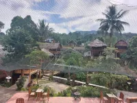 OYO 92644 Onong's Homestay Near Dodikjur Rindam XIII/Merdeka Hotels in Mandolang