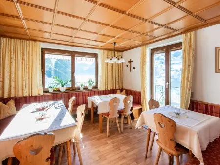 Chalet in Hainzenberg Near Ski Slopes Отели в г. Not Available