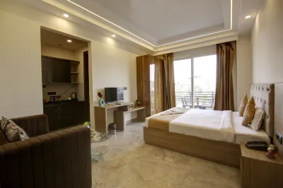 360 degree hotel Hotels near Sachin the park