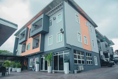 The Violets Hotel and Apartments Hotels in 