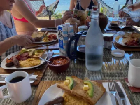 VatuVonu Hotels in Malolo Island