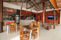 ดอลเซวิต้า วันเดอร์ฟูล รีสอร์ท - ที่มีบาร์