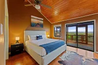 Peaceful Lakeview Home, Family sized!