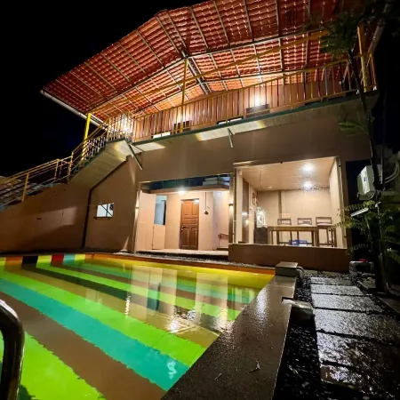 Lost Paradise A Social Hostel