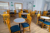 Microtel Inn & Suites by Wyndham Culiacan - breakfast