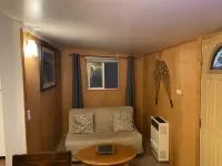 A Mountain Getaway! Charming and Cozy and Perfect Weekend Escape! Unit # C