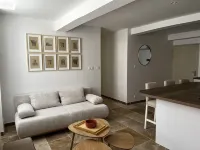 Plein Centre - Climatisé - Proche Cité Médiévale