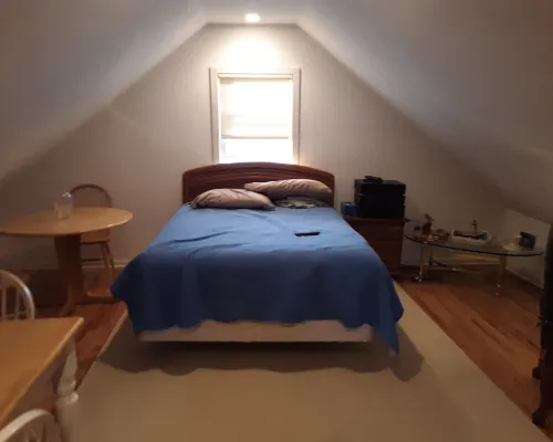 Relaxing summer rental, walking distance to the beach, short ride to the outlets Hotels in Westbrook