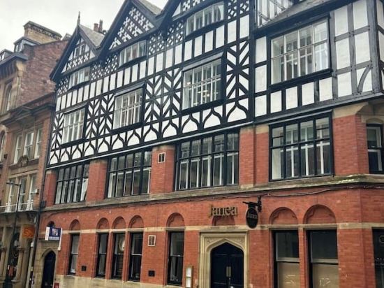 Historic Elegance | 3BR | Heart of the City