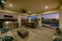 The Good Life in Goodyear.Pool.spa.Golf.Pool table minutes to ballfields/Stadium