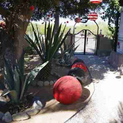 RV on private lot with pool 10 min walk to the beach Hotel Exterior