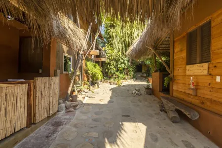 Cabana Areca at Cabanas Maracuya minutes from the beach Отели рядом с достопримечательностью «Сикатела»
