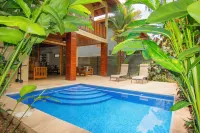 Villa Del Sol, steps to Dominical Beach with Private Pool! - Pools