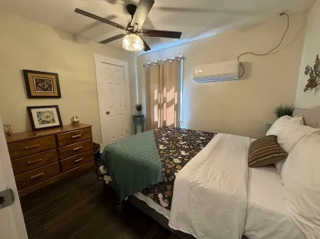 Unit 5 - Pinal Creek East - Gold Unit; 2-bedroom apartment with AC and WiFi