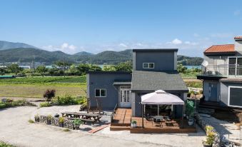 Namhae Namhaewa Private House Pension