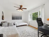 NEW! minutes to downtown-1/2acre Luxe Ranch Living