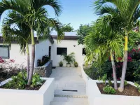 Romantic 1BR Oasis – Private Pool, Ocean Views, Near Cruz Bay Các khách sạn ở 