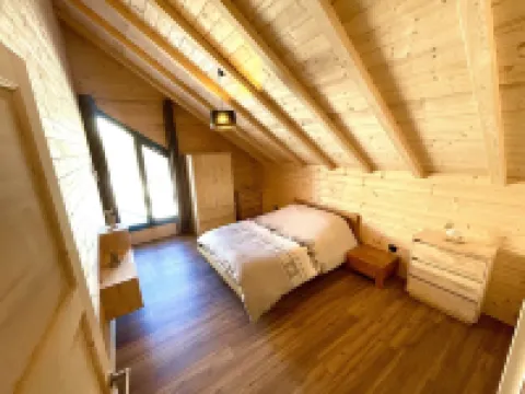 Grand Chalet Avec Piscine et Jacuzzi