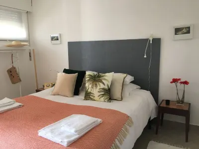 Comfortable, sunny & cozy near the beach and close to Lisbon Các khách sạn gần Monte Estoril