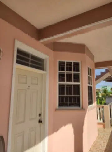 Vacation apartment in peaceful location - unit #12 Hotels in 