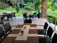 Luxury apartment with private beach and sea view