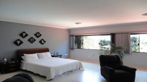 House in a closed condominium 45 minutes from São Paulo