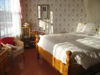 The Nelson House Bed & Breakfast Hotels in Stewiacke