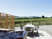 Lower Hodre Hotels in Knighton