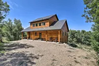 Spacious Resort Cabin in Manti-La SAL Mtns! - parking