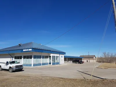 Widus Inn Hotels near Swift Current Museum