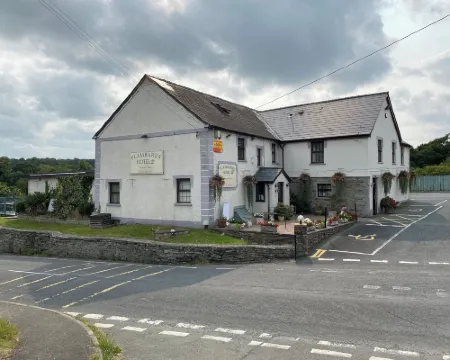 Flambards Hotel Hotels in Cardigan
