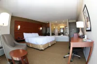 Budget Host Inn & Suites - Parvekkeita