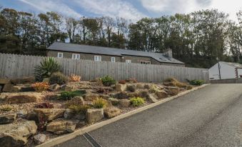 Edgemere Hideaway