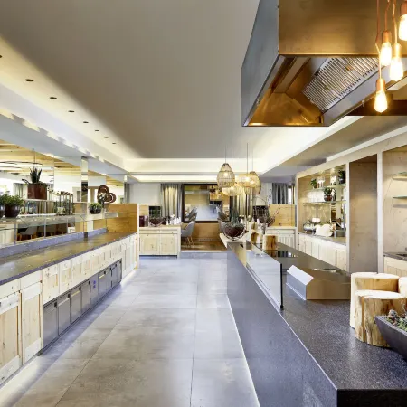 Aktivhotel Alpendorf Отели в г. Санкт-Иоганн-им-Понгау