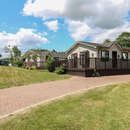 27 Brocklehurst