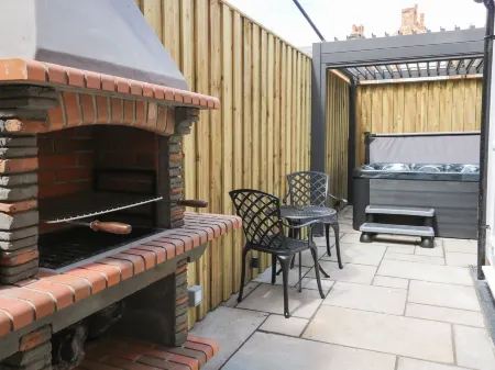 Seascape Villa Отели рядом с достопримечательностью «Парк Плейдейл Фарм»