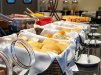 Flix Hotel - servizio colazione