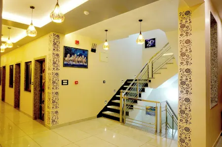 JMC Hotel RK Inn Отели в г. Котра