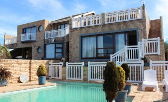 Bluewater Beachfront Guest House