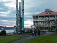McMenamins Kalama Harbor Lodge Hotels in Cowlitz County