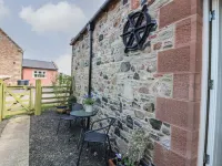 Dubh Sgeir Annex Hotels in Eyemouth