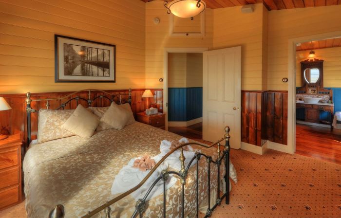 Island View Spa Cottage