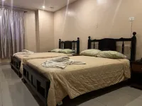 La Cubana Hotel & Residencial - Parkplatz