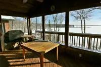 Spruce Haven 3 Bedroom Home by RedAwning