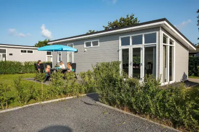 TopParken – Recreatiepark Het Esmeer Các khách sạn gần Stadskasteel Zaltbommel